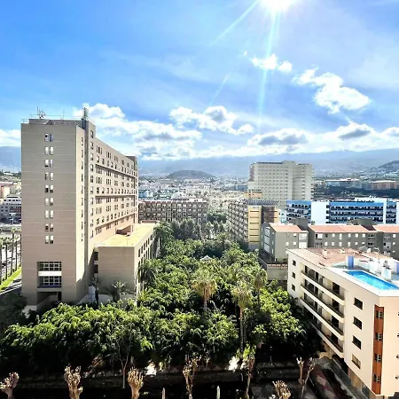 Apartment With Ocean Views In Playa Jardin In Puerto De La Cruz *