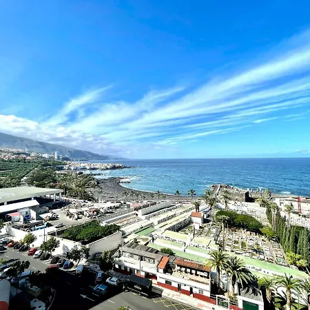 Apartment With Ocean Views In Playa Jardin In Puerto De La Cruz Appartement *