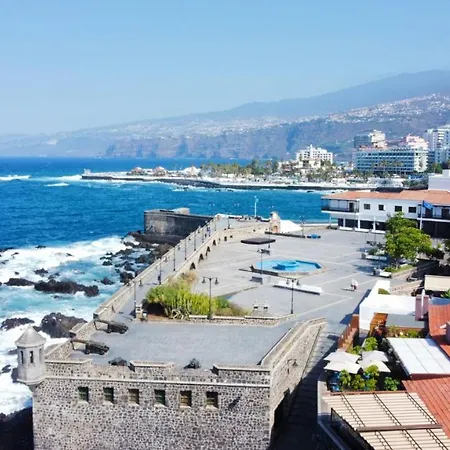 Apartment With Ocean Views In Playa Jardin In Puerto De La Cruz Puerto de la Cruz (Tenerife)